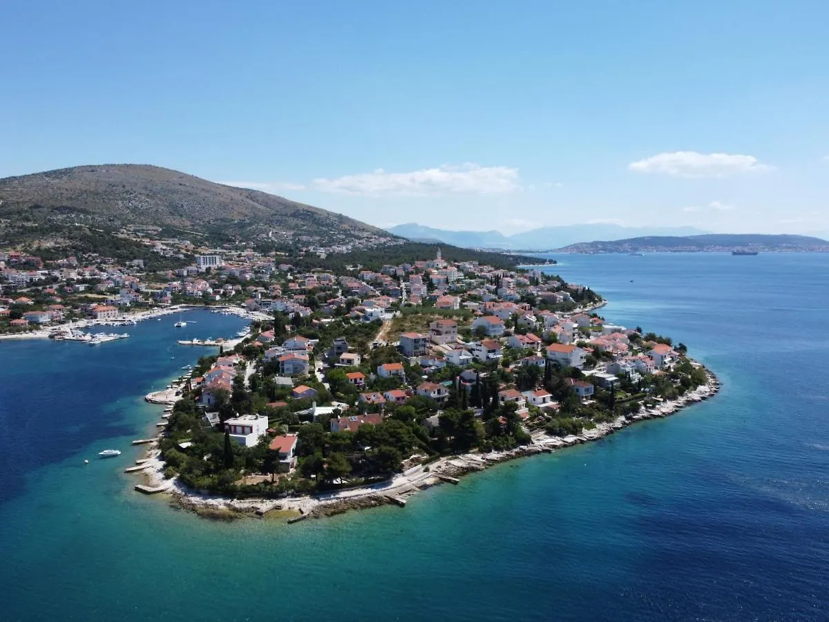 Apartment Viva-By The Sea-Panorama Penthouse By Interhome Seget Vranjica