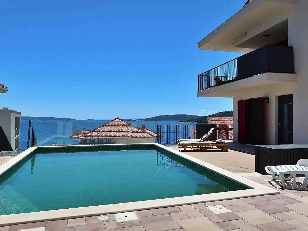 Apartment Viva-By The Sea-Panorama Penthouse By Interhome Seget Vranjica