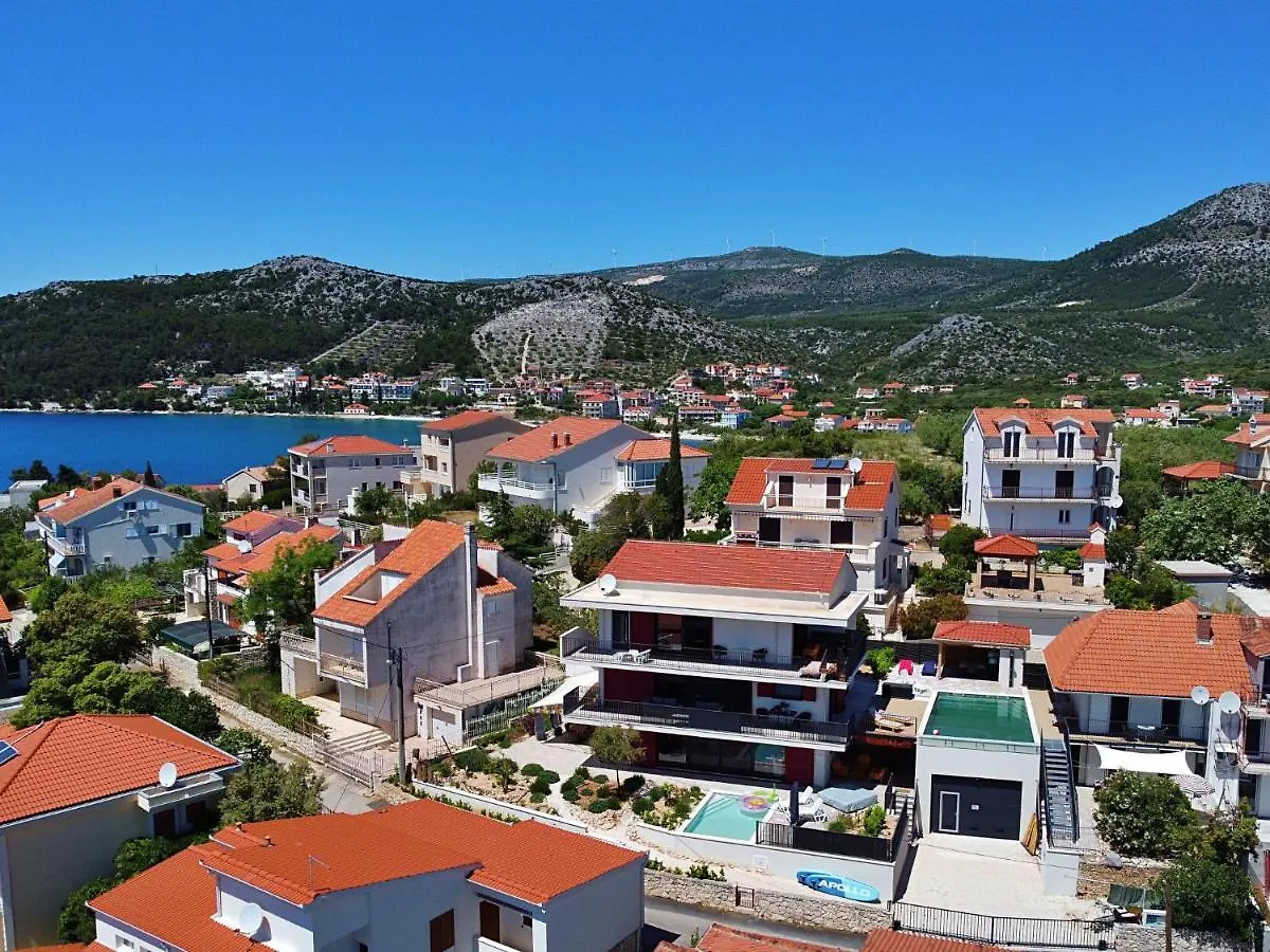 Apartment Viva-By The Sea-Panorama Penthouse By Interhome Seget Vranjica